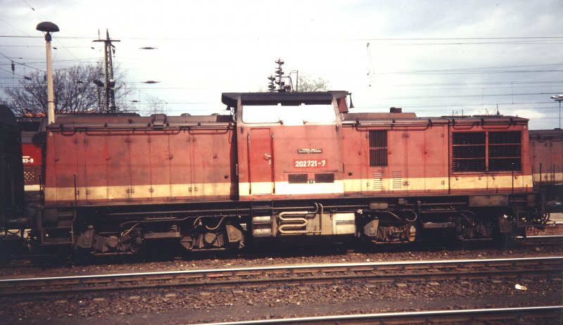 Diesellokomotive 202 721-7 am 8. 5. 1992 in Erfurt Hbf