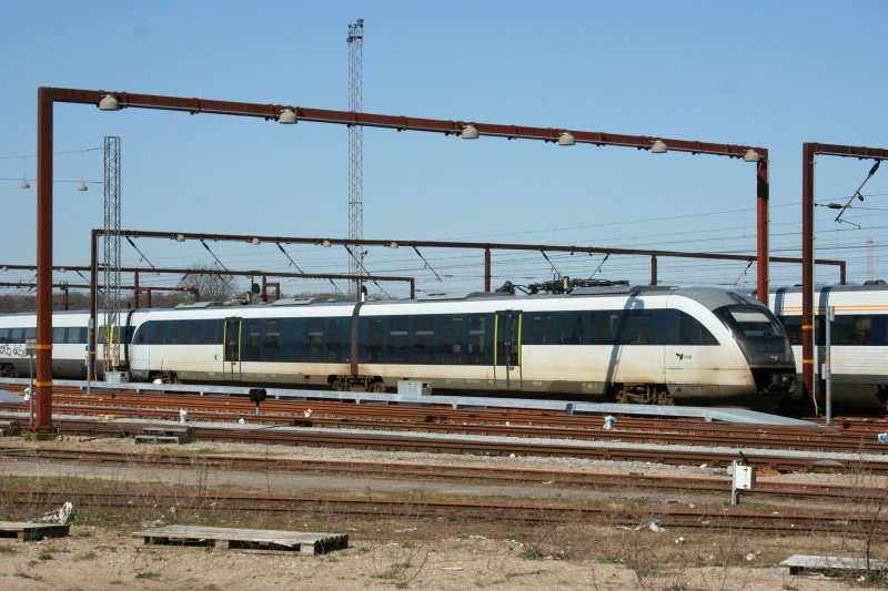 Dieseltriebwagen MQ 4120 der DSB am 20.4.2008 in Odense.