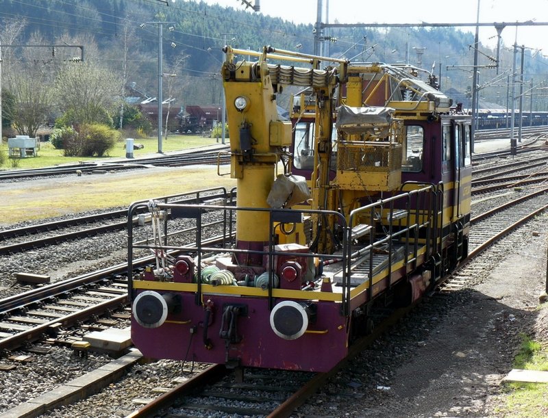 Dieser Arbeitsmaschine war am 23.03.08 im Bahnhof von Ettelbrck auf einem Nebengleis abgestellt. 