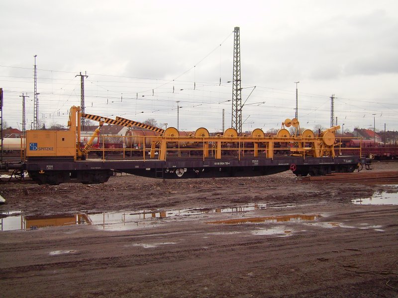 Dieser Bauwagen der SLG stand zusammen mit einem Werkstattwgen am 28.03.2009 in Seelze.