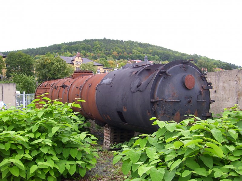 Dieser Kessel lag am Ende vom Werksgelnde des DLW-Meiningen. (06.09.08)
