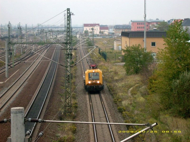 Dieser SKL, der in Bitterfeld sttioniert ist, hatte am 25.10.08 Ausfahrt in Richtung Leipzig/Halle. Gru an den Tfzf!