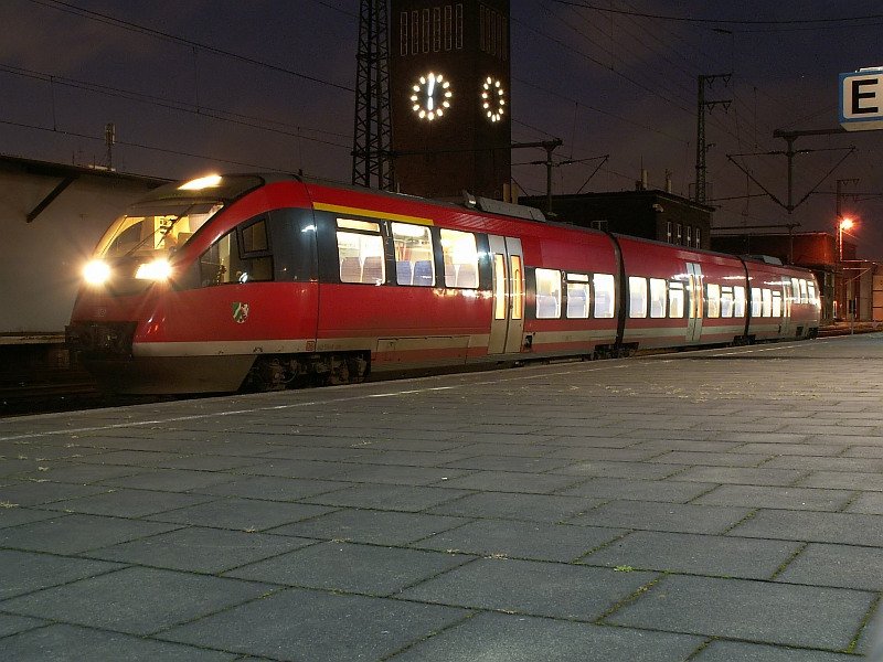 Dieser Talent steht auf einem Nebengleis im D�sseldorfer Hauptbahnhof. Das Foto stammt vom 06.11.2007
