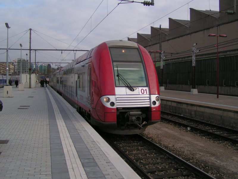 Dieser Triebzug verl�sst den Bahnhof von Luxemburg in Richtung Abstellplatz am 05.11.07. 