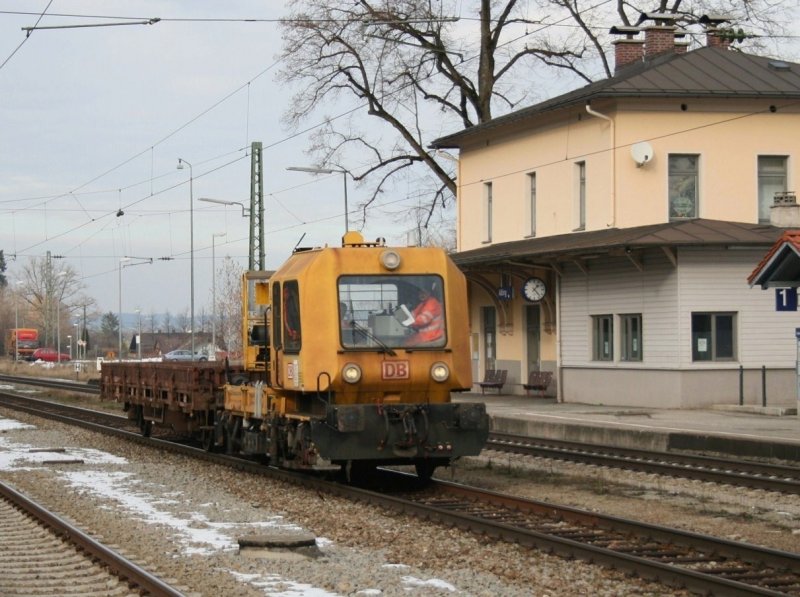 Dieses mir unbekannte Bahndienstfahrzeug konnte ich am 29.11.2008 in A�ling aufnehmen.