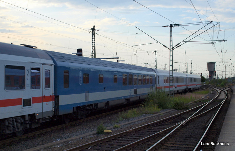 Dieses WRmz der MAV war im EC 174 Budapest-Keleti pu - Hamburg-Altona mit eingereiht. Aufgenommen bei der Einfahrt des Zuges am 6.07.09 in Hamburg-Altona.