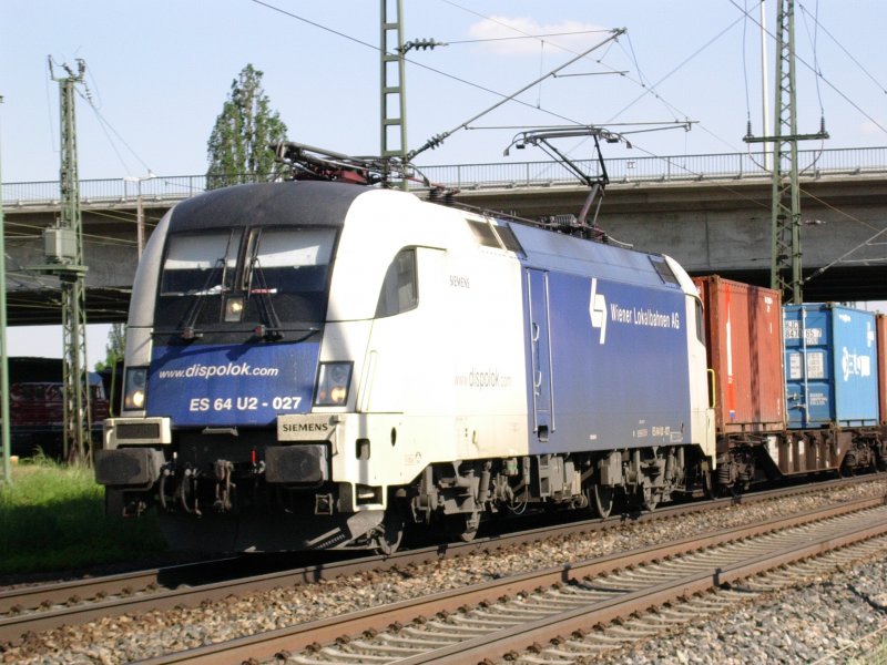 Dispolok ES 64 U2-027 Wiener Lokalbahn am 14.05.08 in voller Fahrt durch Regensburg-Ost