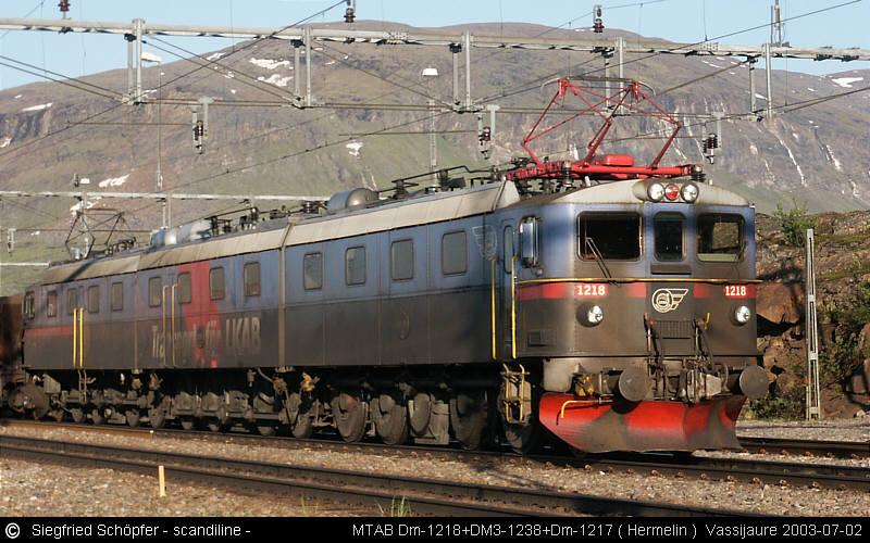 Dm3  Hermelin  am 2.7.2003 in Vassijaure (Erzbahn Kiruna - Narvik)