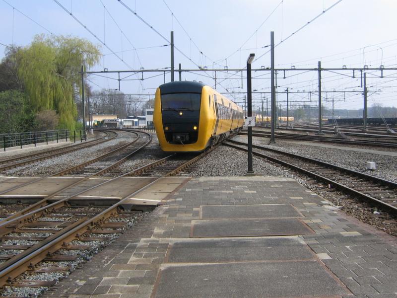 Dm'90 3414 als trein 7950 te Hengelo, 23 april 2006