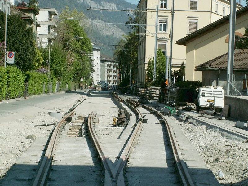 Doppelspurausbau in der Engadinstrasse nhe Obertor.Hier fdelt die Doppelspur wieder in das bestehende Gleis ein.Chur 22.04.07 