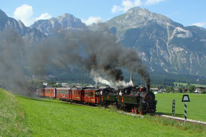 Doppeltraktion Dampflokfahrt in Zillertalbahn.14.08.2008