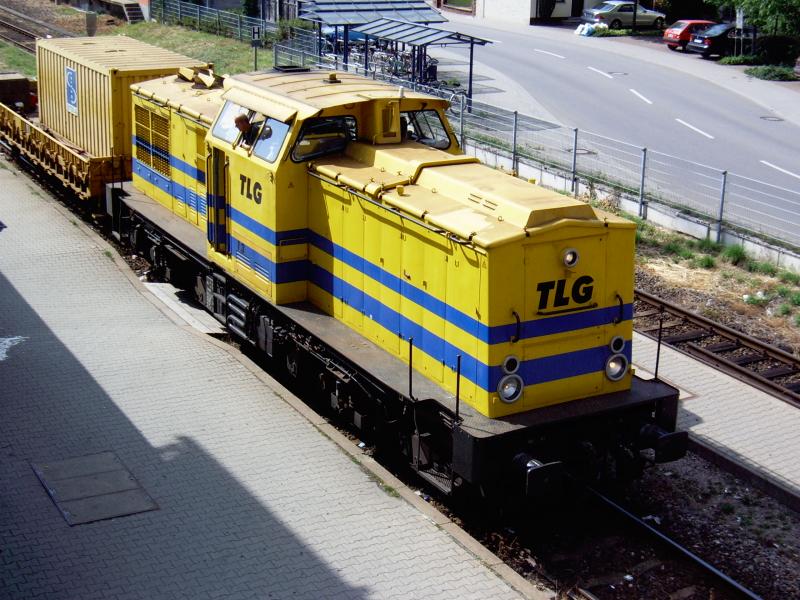 DR V100 der TLG bei Gleisbauarbeiten in Bensheim