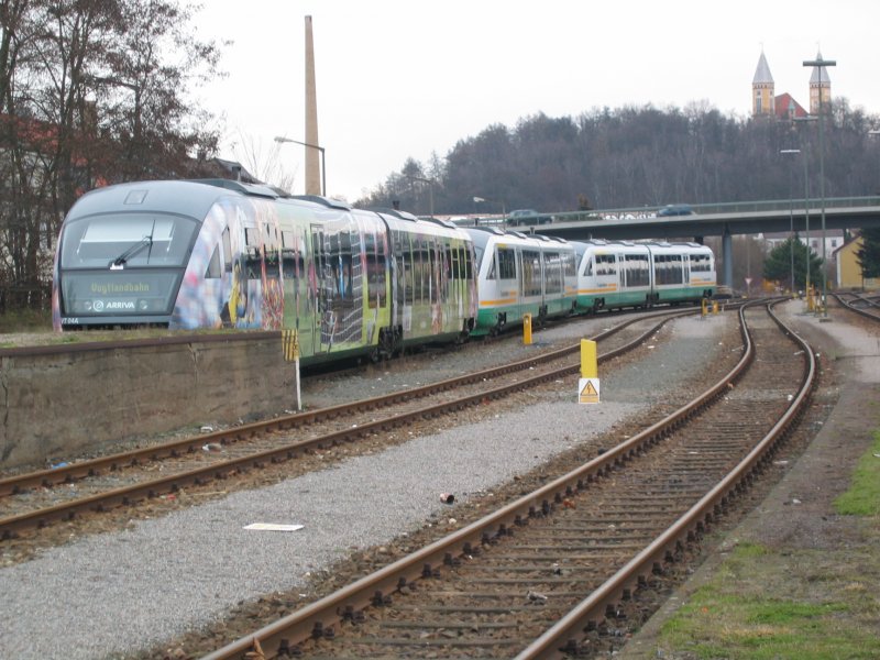 Dreierpack Vogtlandbahndesiro.VT04,VT11 und VT07 warten am 04.01.07 in Schwandorf auf ihren nchsten Einsatz. 