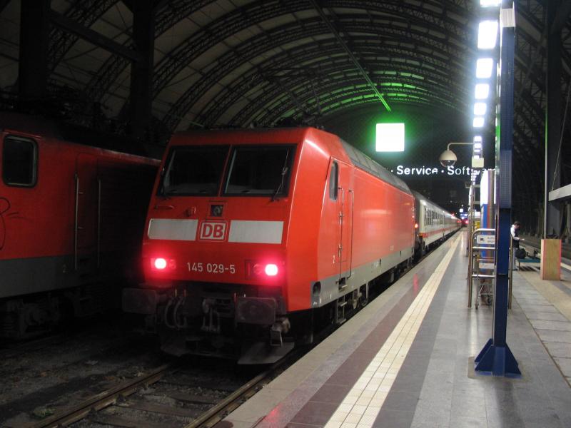 Dresden - 2005-02-04 - 145-029-5 nach Ankunft mit IC 2157 aus Nrnberg
