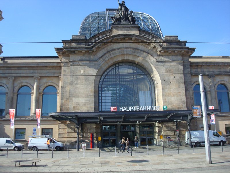 Dresden Hauptbahnhof, Eingangsportal,
Okt.2009