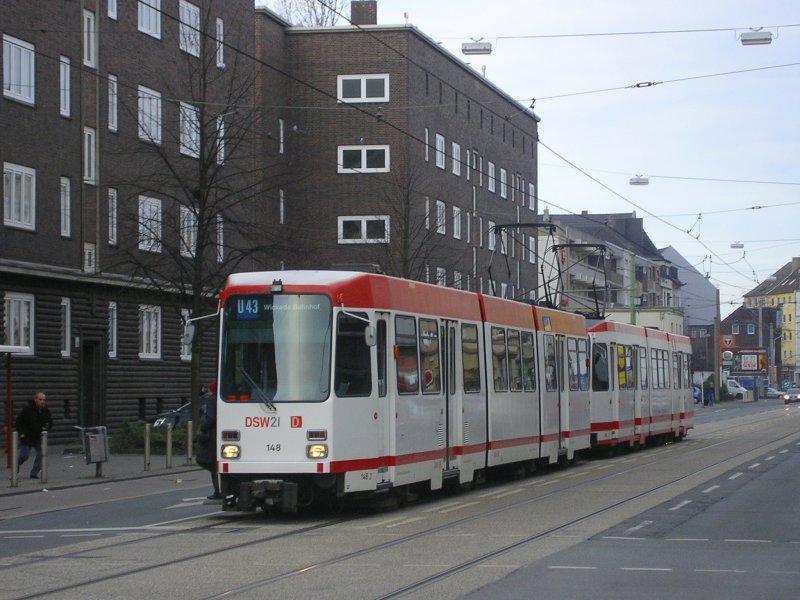 DSW21 , Linie U43 nach Brackel,Haltepunkt von der Tann Str.(15.12.2008)