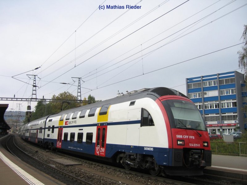 DTZ auf der S 7 Ausfahrt Oerlikon richtung Winterthur am 26.10.07