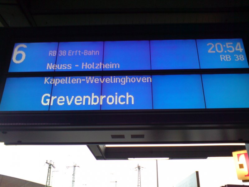 Dsseldorf Hbf am 16.08.2008 - RegionalBahn nach Grevenbroich