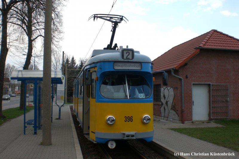 D�WAG Triebwagen 396, am 7.4.2009, an der Endstelle  Ostbahnhof .