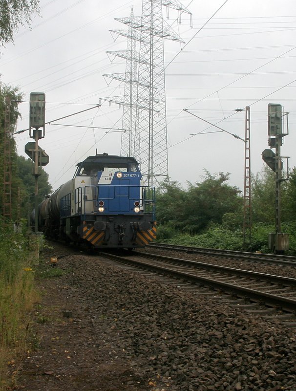 Duisport Rail 207 077-1  (92 80 1275 107-1 D-DPR, G1206 / VSFT 2003 / NR.5001477) in Unser-Fritz. 10.09.2009 Wanne-Eickel