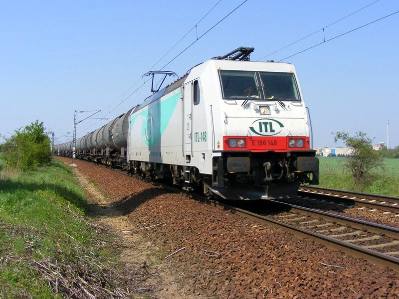E 186 148 der ITL am 25.4.2009 bei Glaubitz.