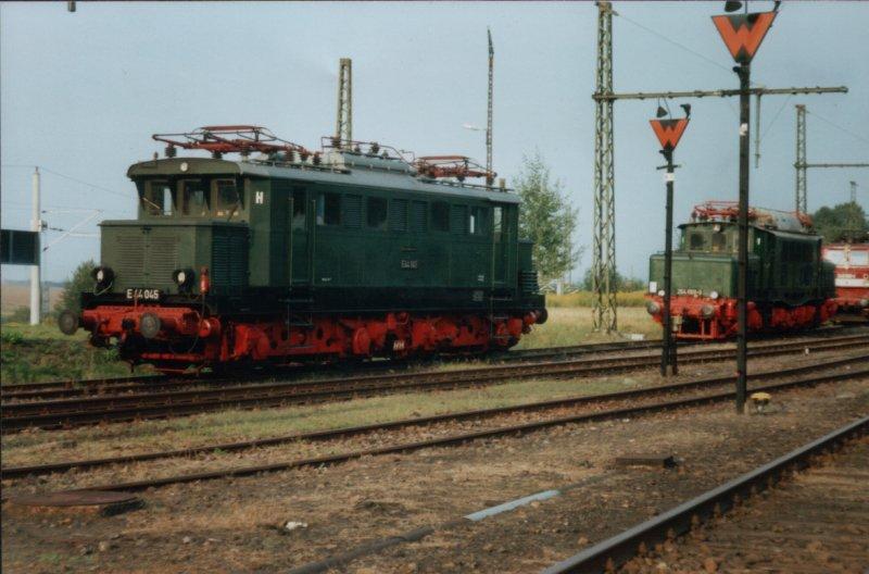 E 44 045+E254 in Chemnitz Hilbersdorf zum 2002er Heizhausfest