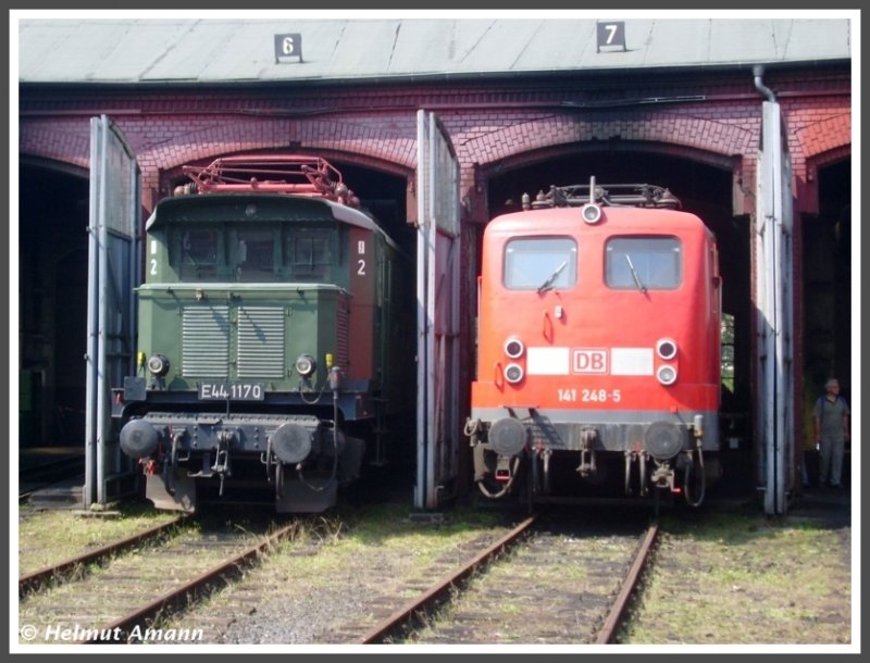 E 44 1170 und 141 248 am 17.08.2008 beim Lokschuppenfest im Sdwestflischen Eisenbahnmuseum Siegen. 