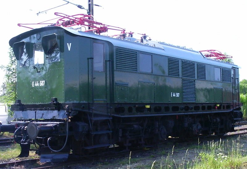 E 44 507 der Deutschen Bundesbahn, hier 2005 zu den Bw-Tagen in Weimar