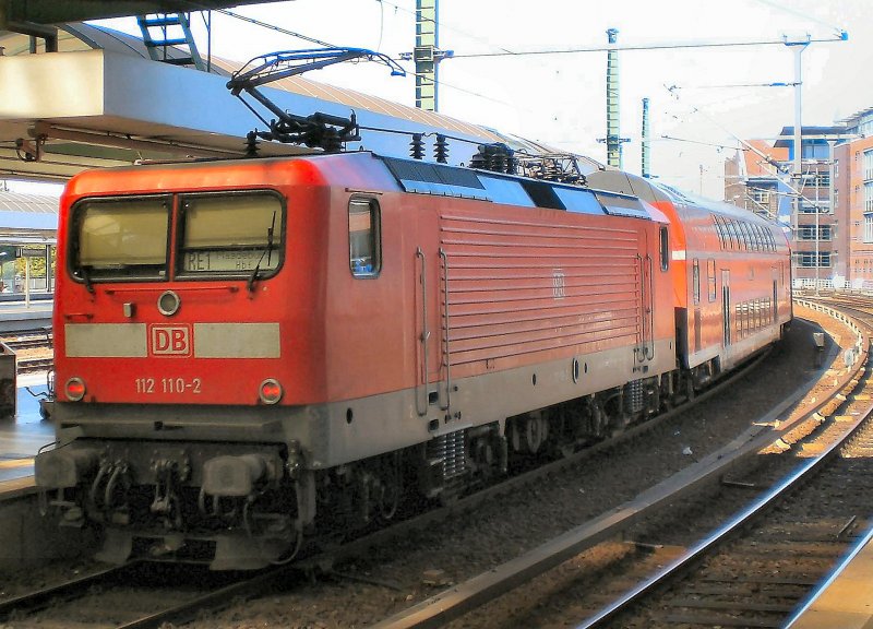 E-Lok 112 110-2 mit RE1 in Berlin-Ostbahnhof, 2007