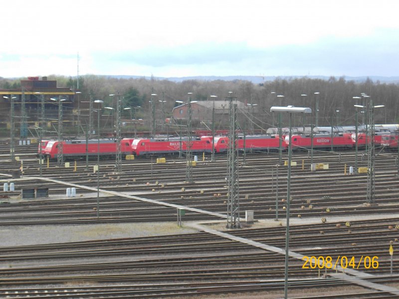 E-Lok Abstellgruppe in Maschen Rbf am 06.04.08.