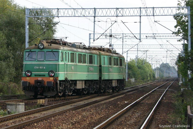 E-Lok ET41-102 fhrt ohne Strom, Zabrzeg am 08.10.2006