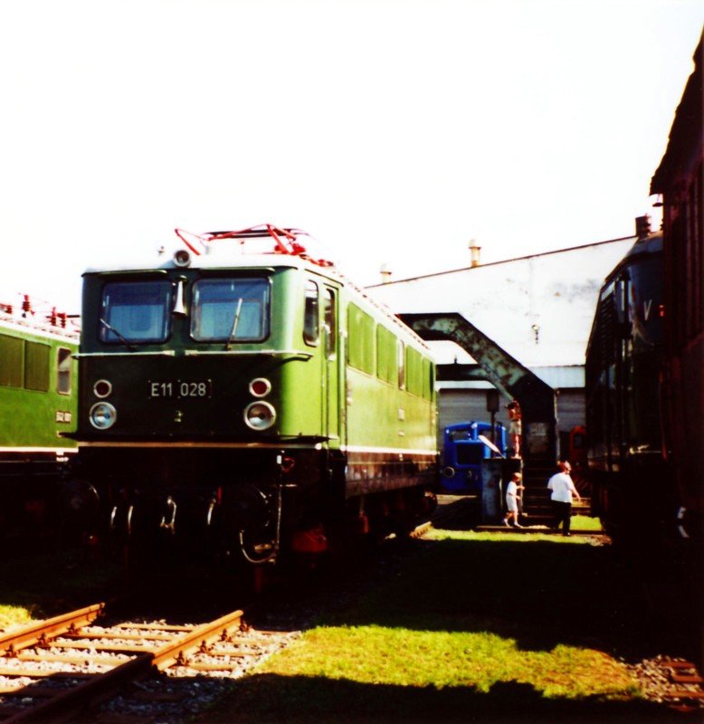 E11 028 Dresden, 01.05.2000