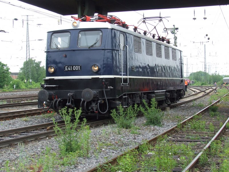 E41 001 am 19.5.2007 in Koblenz-Ltzel