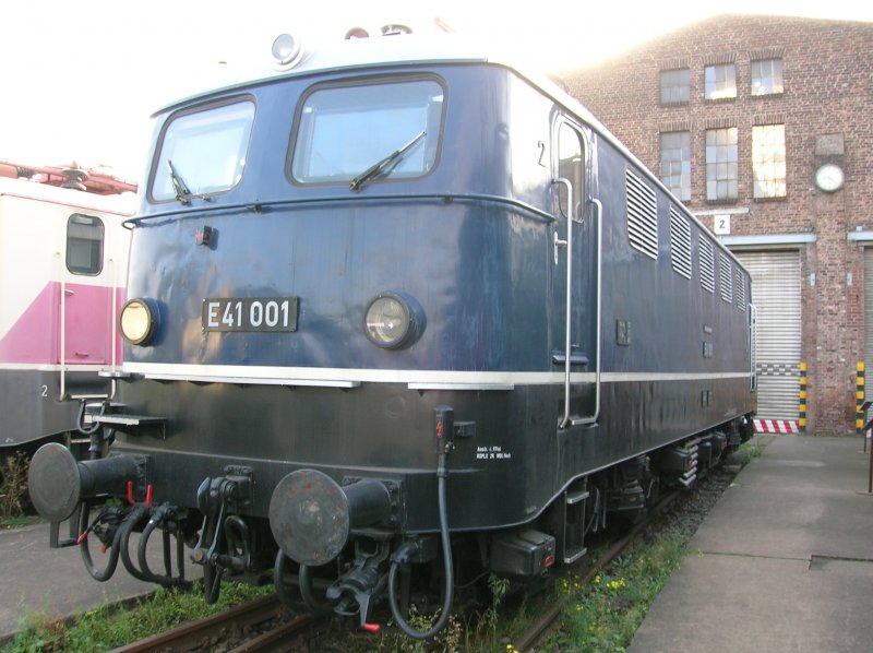 E41 001 in Koblenz. (23.9.2006)