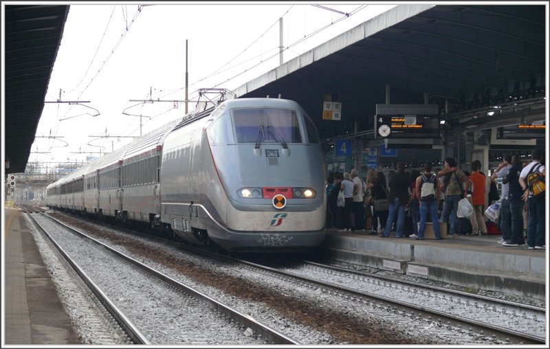 E414 mit ES City in Venezia Mestre, (06.06.2009)