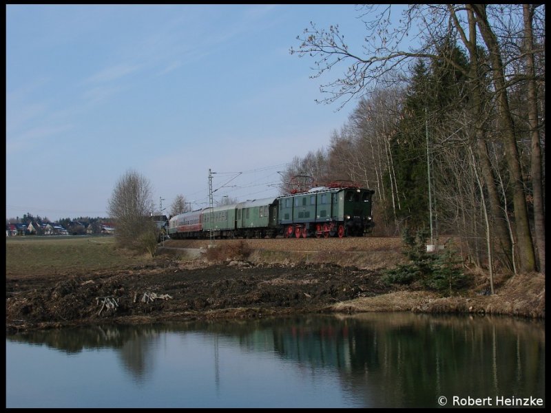 E77 10 am 21.03.2009 mit einem Sonderzug von Klingenberg-Colmnitz nach Dresden Hauptbahnhof