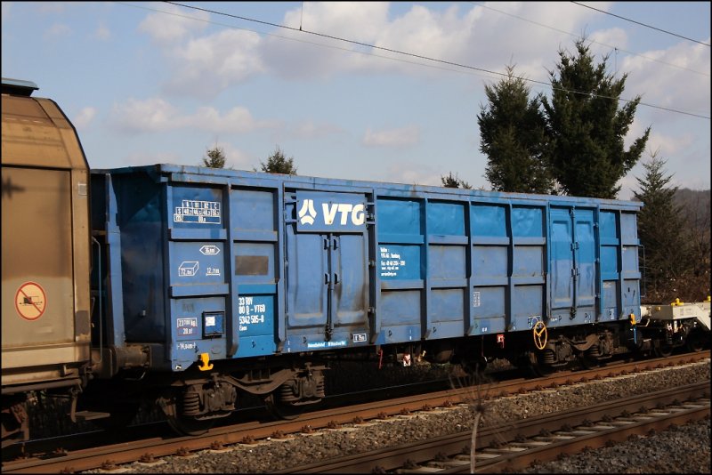 Eaos der VTG. Eingereiht in einem gemischten Gterzug. (07.03.2009)