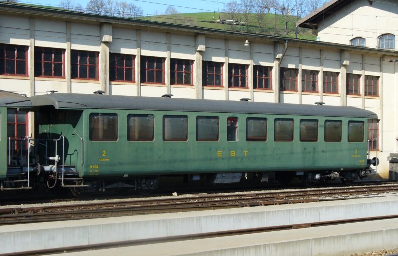EBT - (bls )Personenwagen B 538 vor dem Depot in Huttwil am 14.04.2007