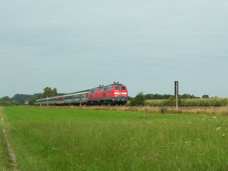 EC 191 nach Mnchen am 21.8.2008 bei Buchloe.