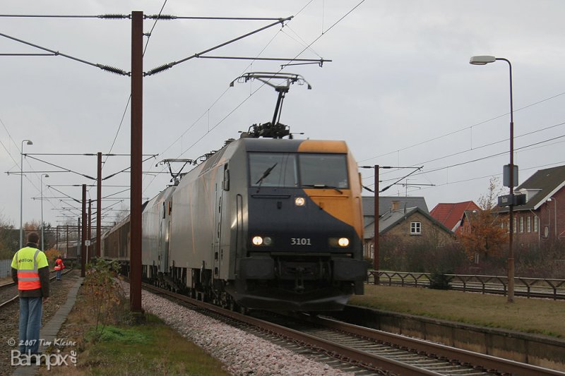 EG 3101 am 08.11.2007 in Taulov. www.bahnpix.de