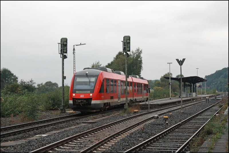 Ein 648er verlsst als (RB 29463) RB54  Hnnetalbahn  den Bahnhof Frndenberg in Richtung Neuenrade. (12.09.2008)
