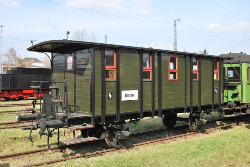 Ein alter Wagen der Windbergbahn, Dresden Altstadt 21.03.09