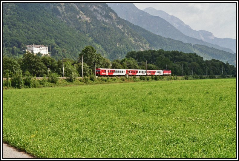 Ein CityShuttle von Rosenheim nach Innsbruck. Stans b.Schwaz am 17.06.05