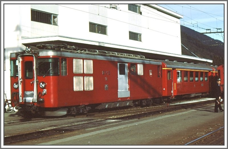 Ein eher seltener Gast in Disentis, der Deh 4/4 24 Pendel der BVZ.  (Archiv 12/83)