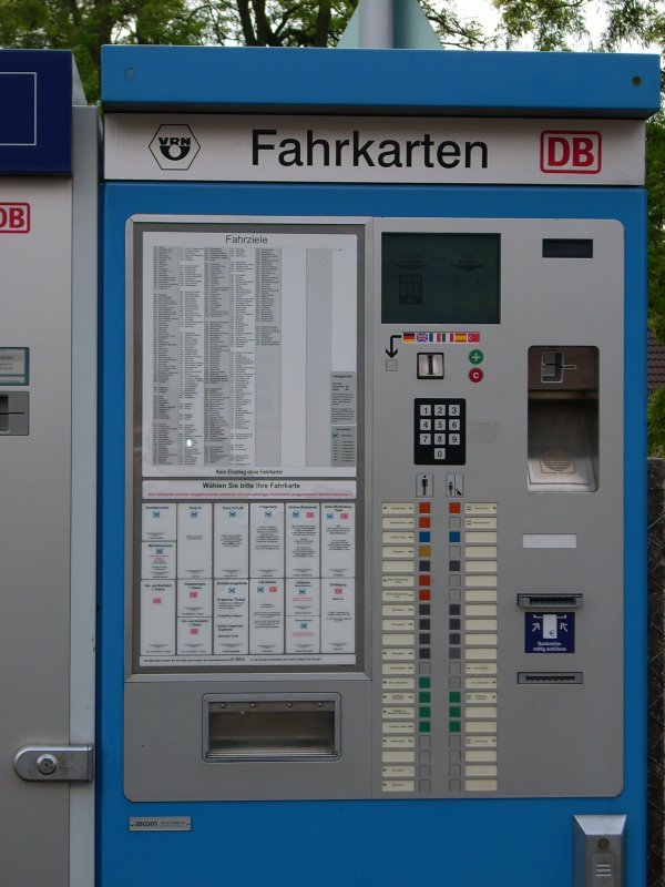 Ein Fahrkartenautomat der VRN (Verkehrsverbund RheinNeckar)in Eubigheim(Ahorn)