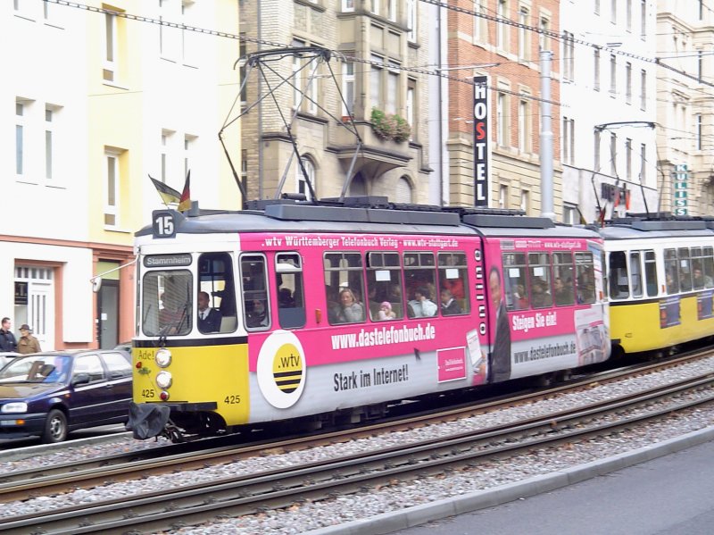 Ein GT-4 auf der 15er fhrt seine letzten Planmigen Kilometer auf der Linie 15, die wenig spter in die U15 umgestellt wird... (08.12.2007)