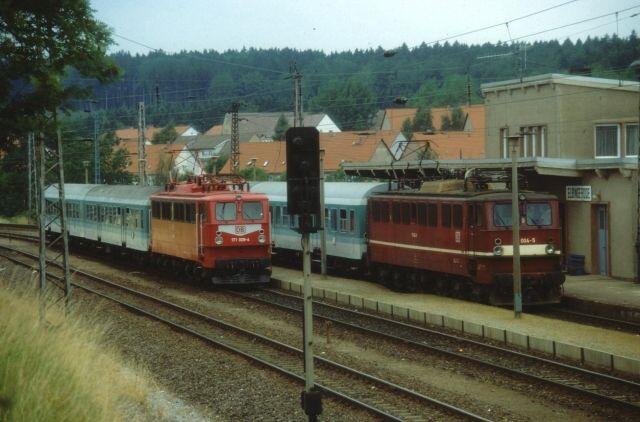 Ein Hauch von Grossstadtbahnhof: 171 004 und 171 009 im Bahnhof Elbingerode / Harz.