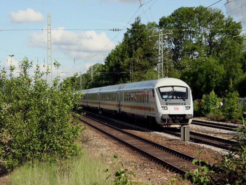 Ein IC am 16.05.2008 bei der Durchfahrt in Trudering. (Mnchen) (Bahnbildertreffen)