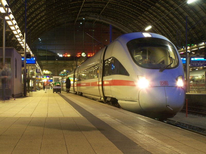 EIn ICE-T nach Leipzig Hbf. Aufgenommen im Bahnhof Frankfurt/Main Hbf am 12.Janaur 2008.