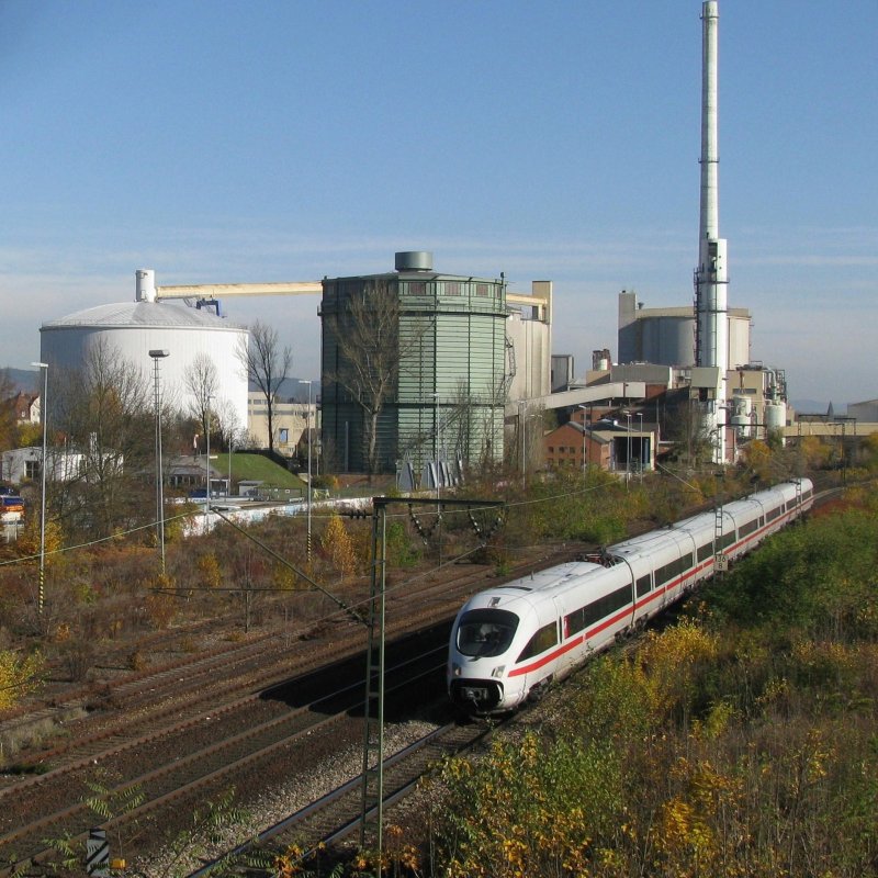 Ein ICE-T der BB als ICE 28 am 5.11.2008 in Regensburg.